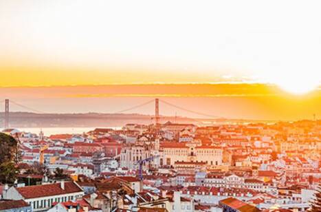 How to spend £5 around the world | ROL Cruise Blog