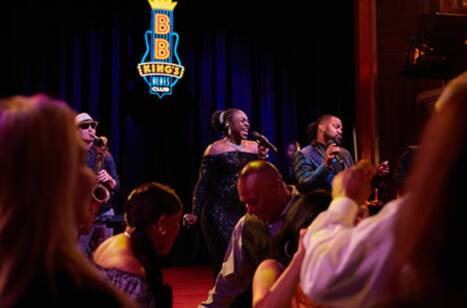 Inside Nieuw Statendam’s entertainment | ROL Cruise Blog