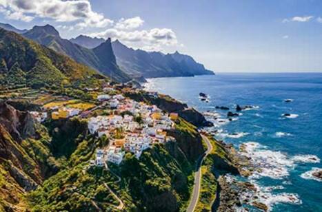 Regal Princess stars in Cruising with Susan Calman | ROL Cruise Blog