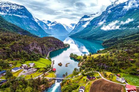 Which cruise ships sail to Geirangerfjord? | ROL Cruise Blog