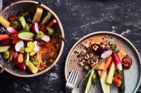 Two plant-based dishes available in Green & Co on Arvia