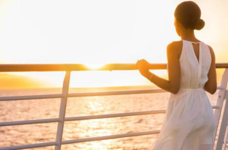 Crack the code: A guide to cruise ship dress codes| ROL Cruise Blog