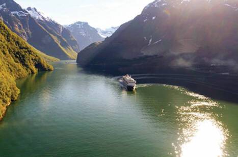 A Q&A with Peter Deer | ROL Cruise Blog