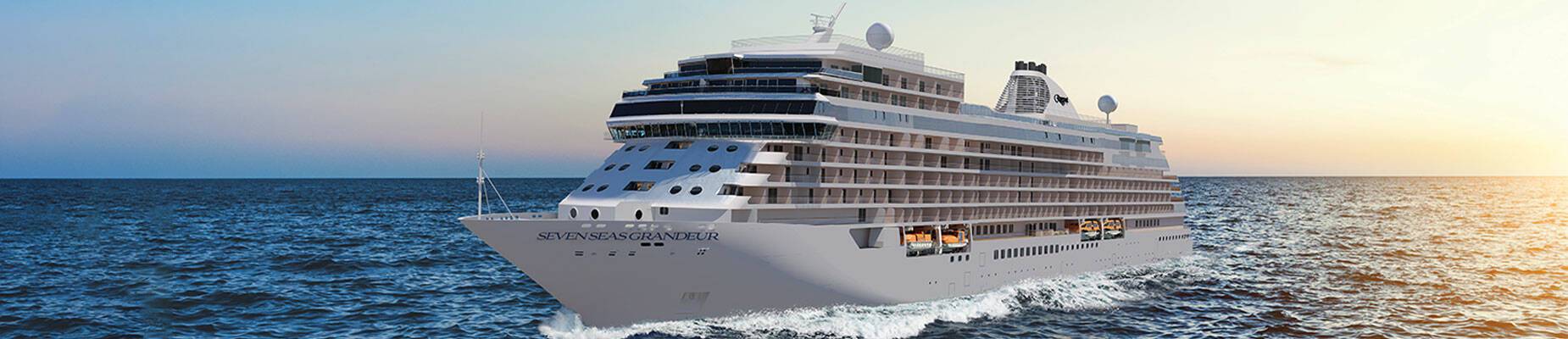 Seven Seas Grandeur at sea