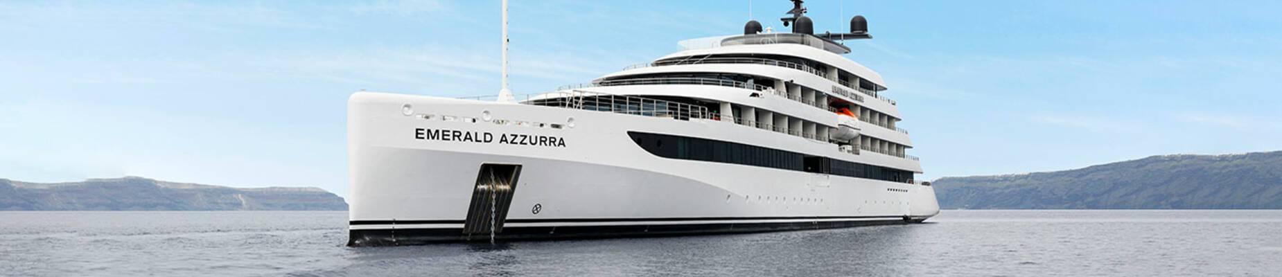 Emerald Azzurra float out