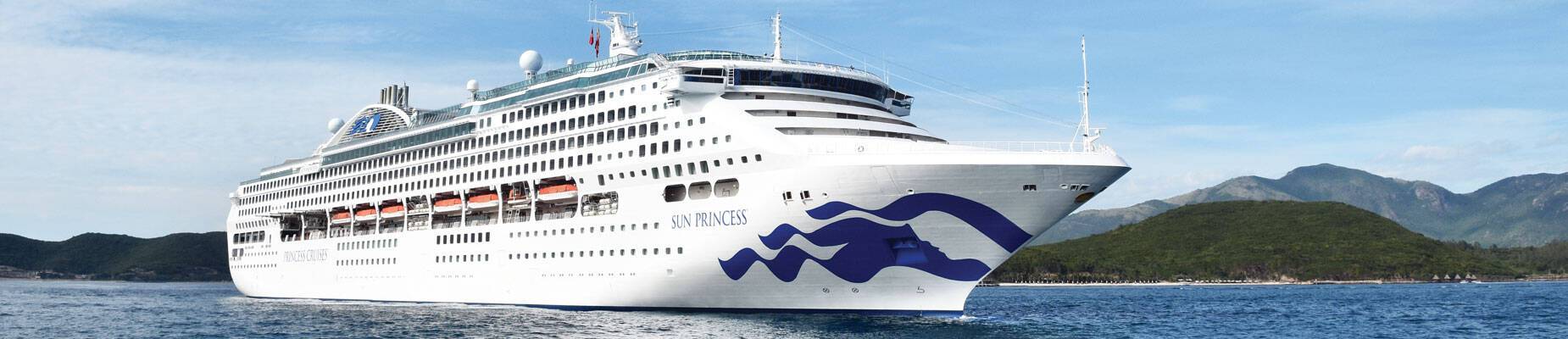 Sun Princess, Princess Cruises, at sea