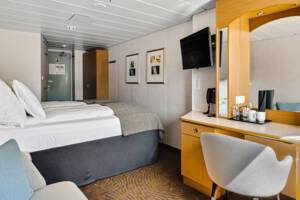 Expedition Mini Suite (O2), MS Trollfjord, Hurtigruten