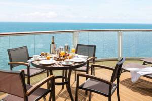 Suite Balcony (B5), Iona