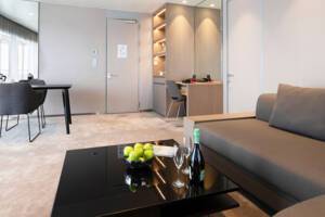 Emerald Azzurra Owner's Suite living area