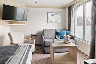 Mini Suite Living Area, MS Fram, HX - Configuration may vary