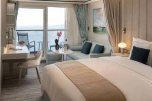 Deluxe Veranda Suite Bedroom