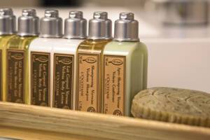 Royal Panorama Suite, Loccitane, Scenic Sappphire