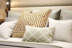 Vista Suite bedding, Silver Moon