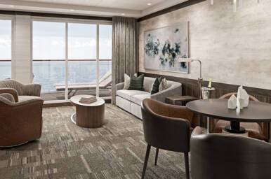 The Haven Deluxe Owner's Suite Living Room, Norwegian Epic