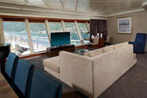 3 Bedroom Garden Villa Living Area, Norwegian Star