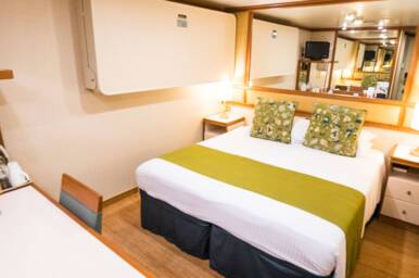 Inside Bedroom, Azura, P&O Cruises