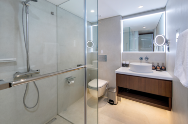 Panorama Balcony Suite Bathroom, Emerald Harmony