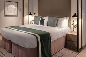 Penthouse Suite, Bedroom, Celebrity Beyond