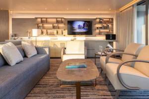 Owners Suite Living Area