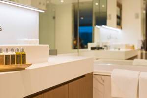 Toiletries, Royal Panorama Suite (RP), Scenic Jasper