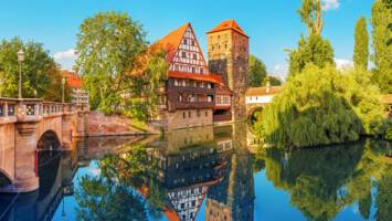 View Cruise6★ Vineyards & Palaces along the Danube Ft. PragueDeal