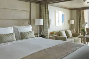 Classic Veranda bedroom, Silver Muse