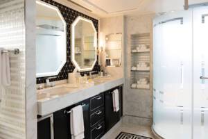 Grand Suite bathroom, Seven Seas Explorer