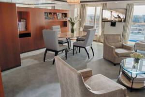 Signature Suite Living, Deck 11, Seven Seas Voyager