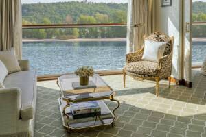 Living Area, Grand Suite (GS), S.S. Antoinette