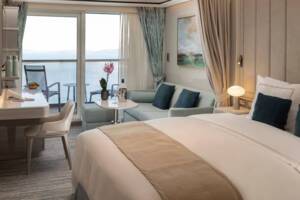 Deluxe Veranda Suite Bedroom