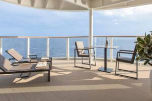 Master Suite Balcony, Silver Ray