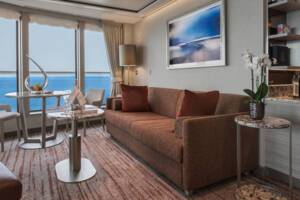 Master Suite Living Area, Silver Ray