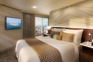 Master Bedroom, Sky Suite, Discovery Princess, Princess Cruises