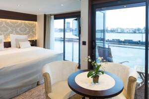 Deluxe Balcony, Diamond Deck, MS Emily Bronte, Riviera Travel