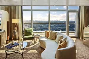 Wintergarden Suite, Living Area, Seabourn Venture