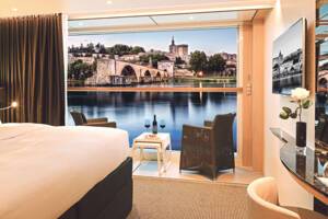 Bedroom, Deluxe Balcony Suite (PD), Scenic Jasper