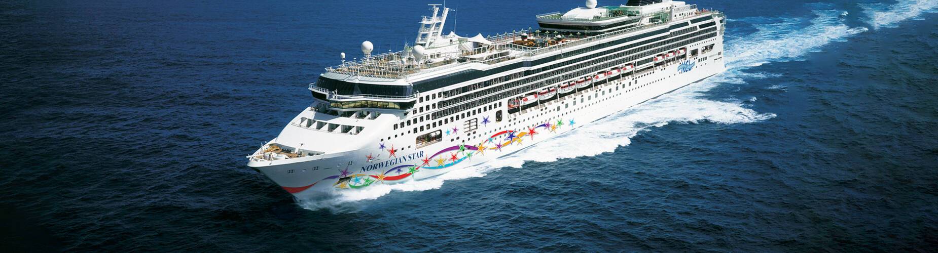 Norwegian Star at sea
